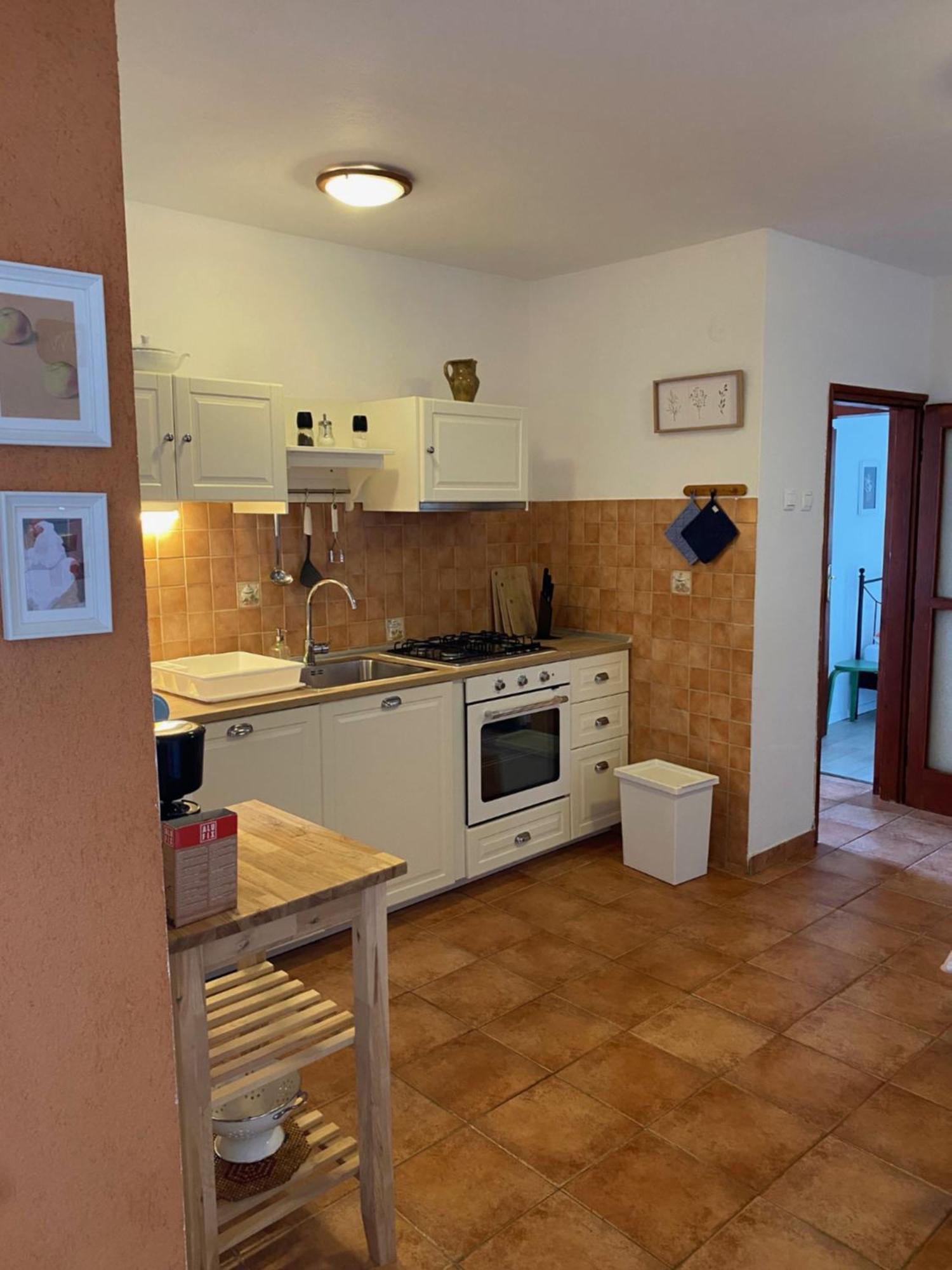 Apartments Lili I Baška Extérieur photo