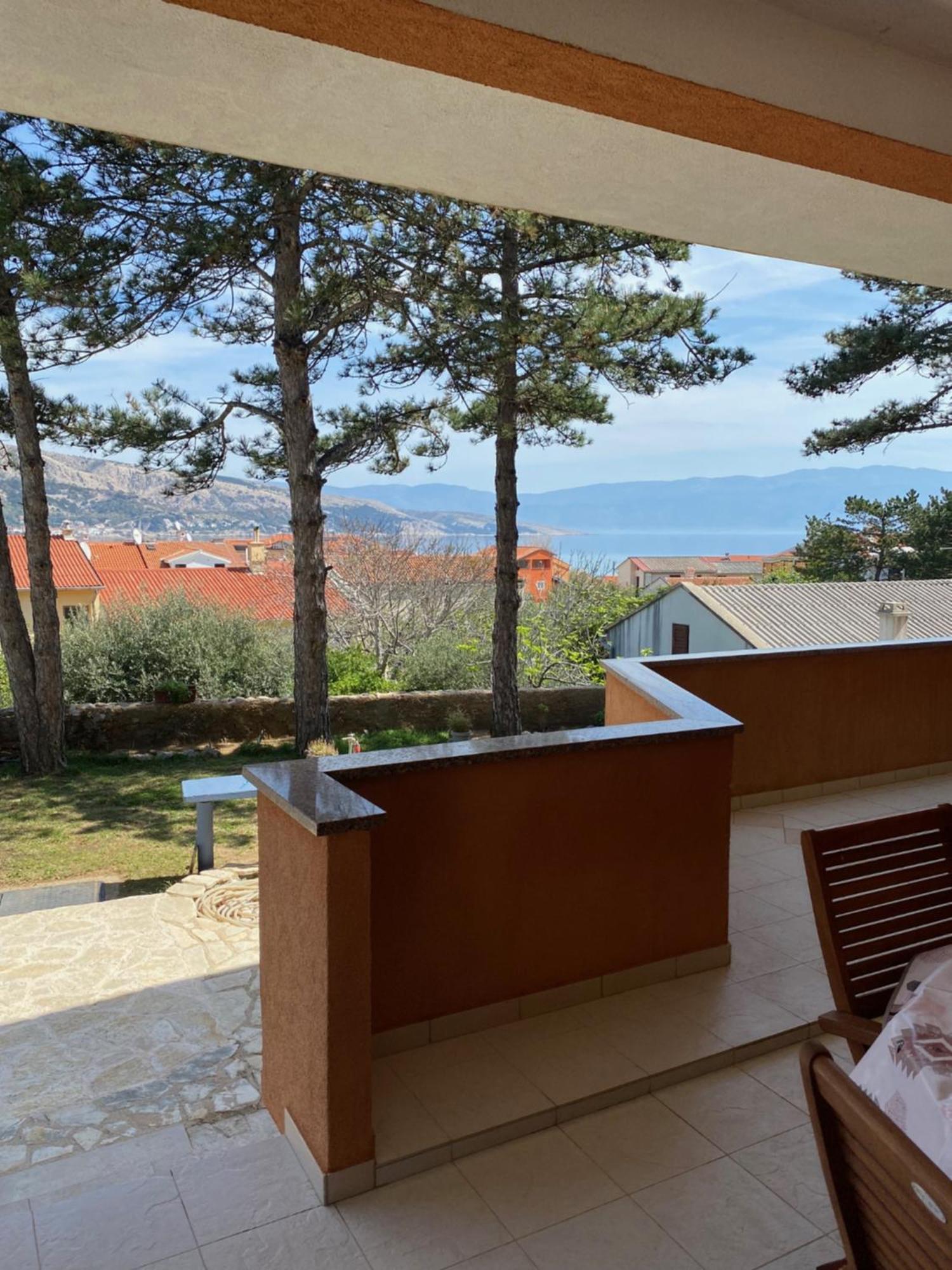 Apartments Lili I Baška Extérieur photo
